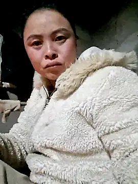 xuxulovezz online show from 02/03/26, 01:38