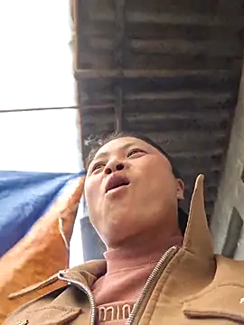 xuxulovezz online show from 02/20/26, 07:32