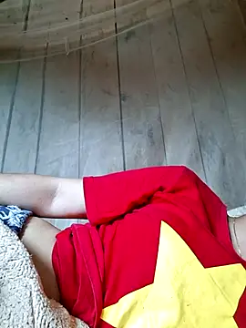 xuxulovezz online show from 05/06/26, 05:03