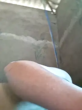 xuxulovezz online show from 07/06/26, 01:02