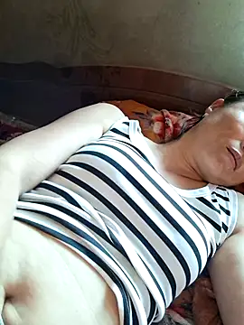 xuxulovezz online show from 07/20/26, 03:21