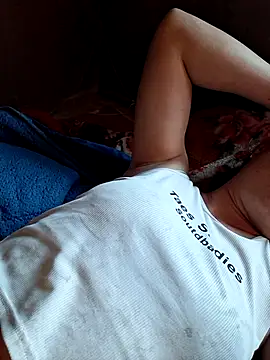 xuxulovezz online show from 07/25/26, 05:38