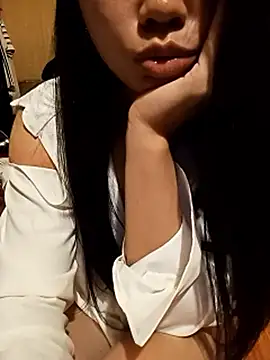 Snapshot of Suny_babyy chatting on 05/11/26, 02:45 Suny babyy online show from 05/11/26, 02:45