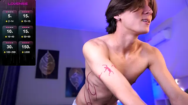 CleoStringer online show from 10/30/25, 06:48