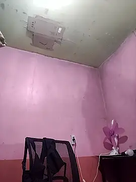 radiantbloom online show from 01/11/26, 06:07