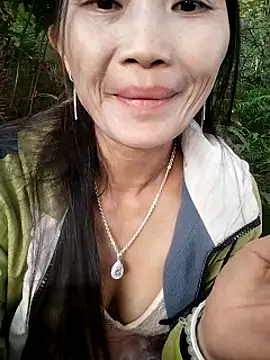 abigail-00 online show from 11/26/25, 01:17