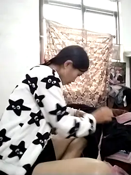 abigail-00 online show from 12/18/25, 02:28