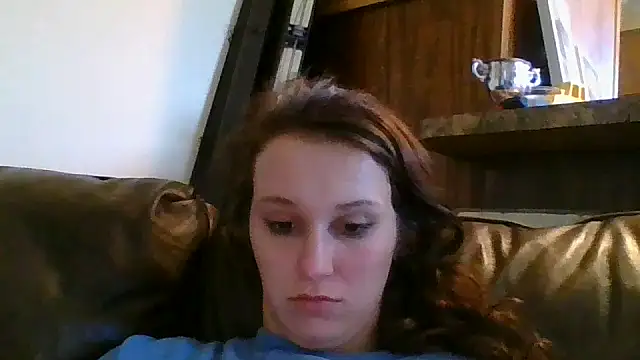 Snapshot of brunettebabexo3 chatting on 11/03/25, 05:03 brunettebabexo3 online show from 11/03/25, 05:03