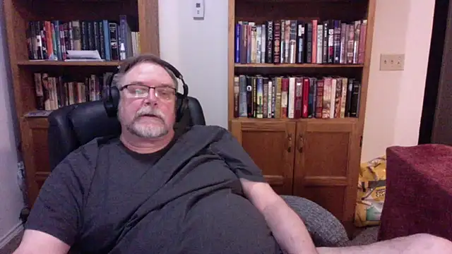 Vinyl22xh online show from 03/14/26, 12:39