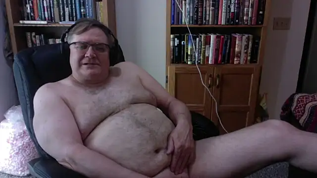 Snapshot of Vinyl22@xh chatting on 06/12/26, 08:41 Vinyl22xh online show from 06/12/26, 08:41