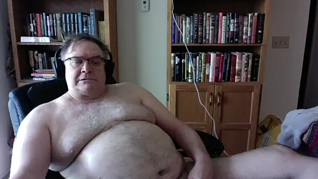 Snapshot of Vinyl22@xh chatting on 06/24/26, 09:03 Vinyl22xh online show from 06/24/26, 09:03