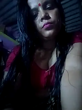 reya743 online show from 11/02/25, 04:42