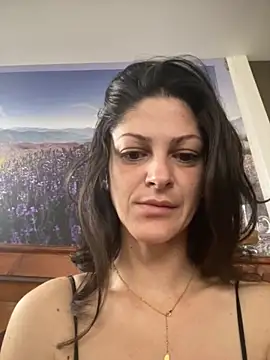 AnissaWhiten online show from 10/16/25, 06:58