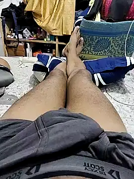 Snapshot of Rushasharma_368 chatting on 10/22/25, 04:18 Rushasharma 368 online show from 10/22/25, 04:18