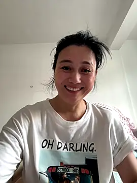 Snapshot of aoyo66 chatting on 09/30/25, 12:26 aoyo66 online show from 09/30/25, 12:26