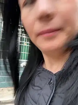 Snapshot of aoyo66 chatting on 10/26/25, 11:20 aoyo66 online show from 10/26/25, 11:20