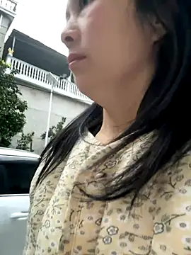 Snapshot of aoyo66 chatting on 10/29/25, 10:55 aoyo66 online show from 10/29/25, 10:55