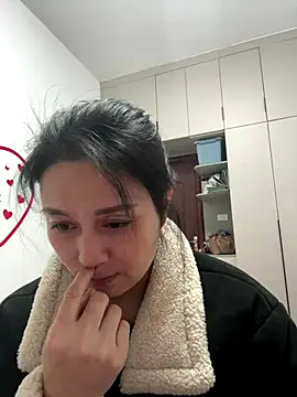 Snapshot of aoyo66 chatting on 12/15/25, 01:26 aoyo66 online show from 12/15/25, 01:26