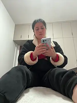 aoyo66 online show from 12/23/25, 01:14