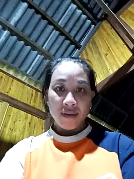 Snapshot of vtmbae chatting on 05/19/26, 11:22 vtmbae online show from 05/19/26, 11:22