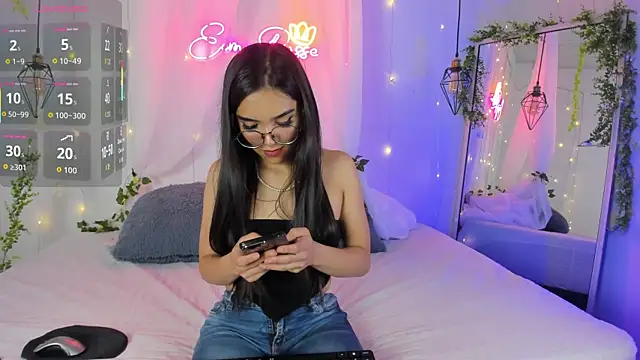 eimi rosse18 online show from 04/06/26, 12:50