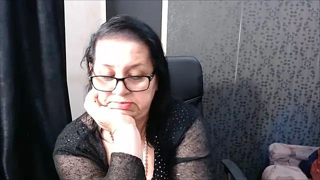 MissSanjanne online show from 03/16/25, 09:47