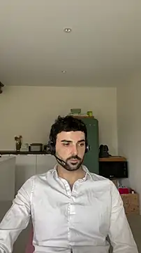 eauminerale online show from 03/13/26, 10:44