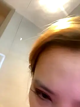 miumiu-66 online show from 10/17/25, 11:46