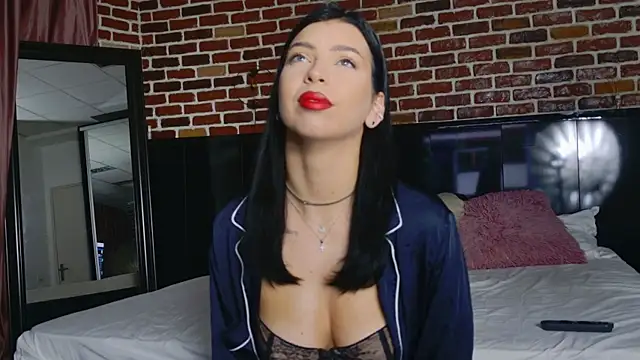 MeganSin  online show from 10/03/25, 04:42