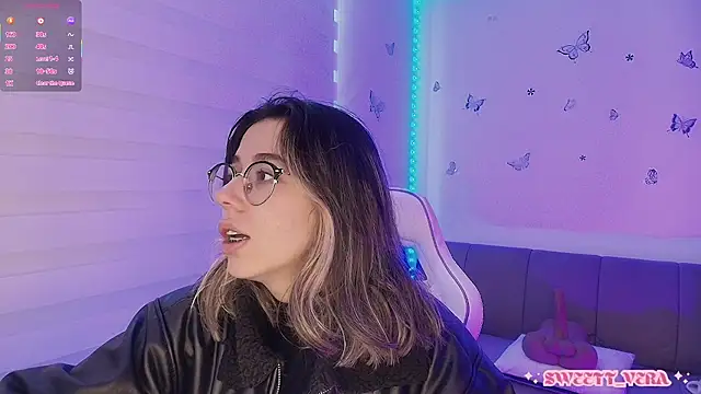 sweettvera online show from 02/15/26, 02:25