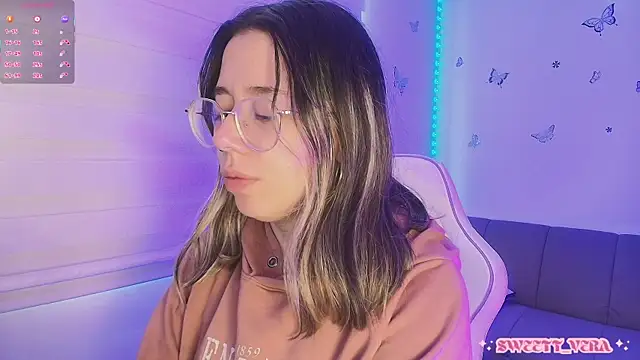 sweettvera online show from 04/01/26, 01:41