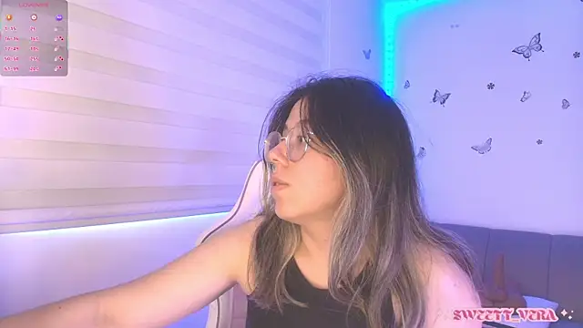 sweettvera online show from 06/30/26, 10:33