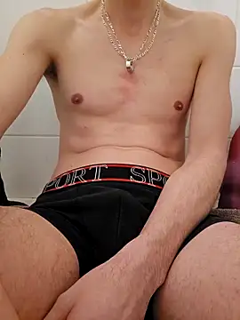 Snapshot of Chrisou73 chatting on 02/04/26, 05:08 Chrisou73 online show from 02/04/26, 05:08