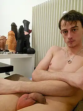 Chrisou73 online show from 03/16/26, 08:02