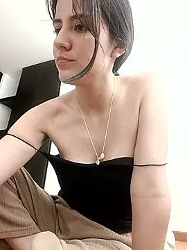 annroussse online show from 10/20/25, 06:08
