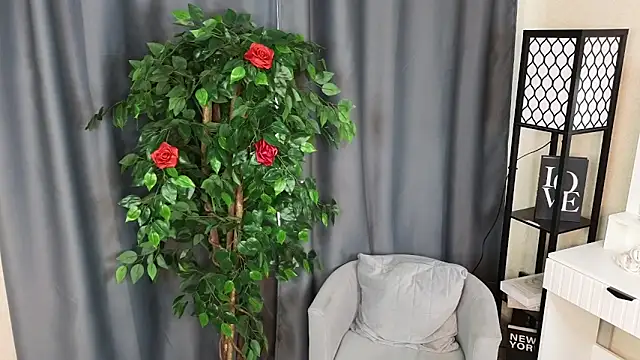 ElenoreReth online show from 03/16/26, 05:44