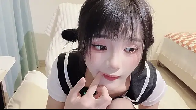 Snapshot of Ximei-O chatting on 06/15/26, 10:28 Ximei-O online show from 06/15/26, 10:28
