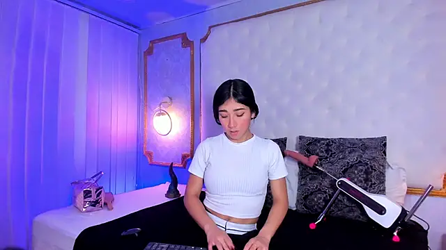 Mariana Kalo online show from 01/06/26, 11:03