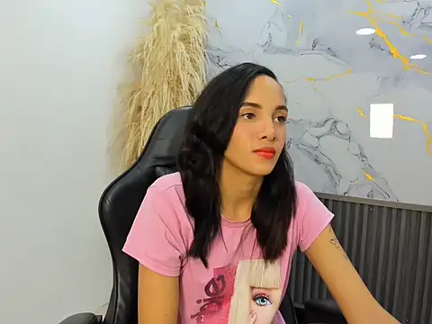 Nikoll evans online show from 05/20/26, 04:13