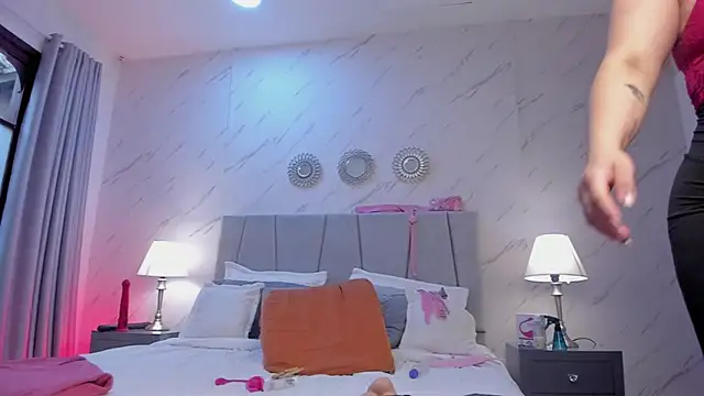 Michell Monet online show from 11/15/25, 12:08