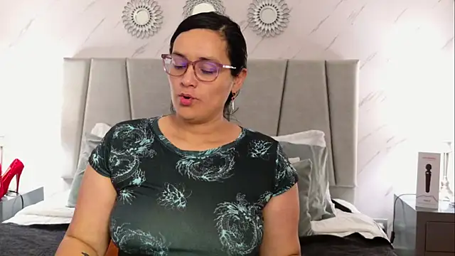 Michell Monet online show from 04/22/26, 11:01