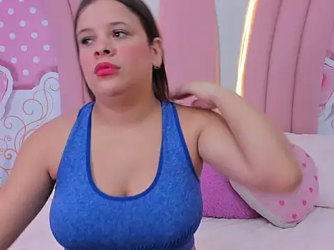 SofiaaBigBoobs online show from 12/05/25, 12:25