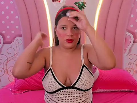 SofiaaBigBoobs online show from 12/19/25, 12:01