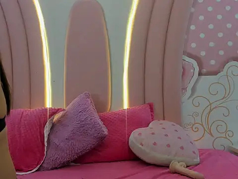 SofiaaBigBoobs online show from 12/22/25, 03:31