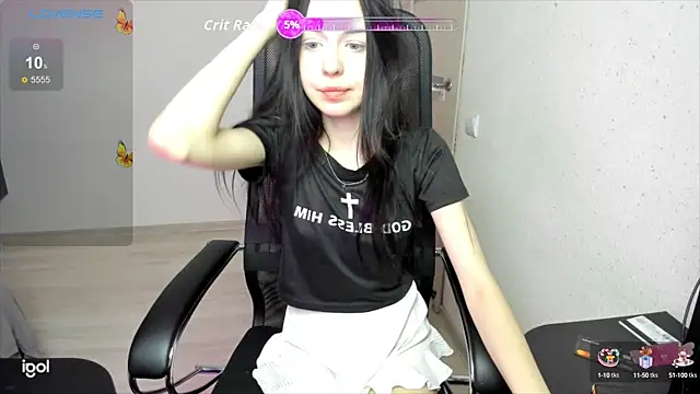 crystallldoll online show from 10/09/25, 05:44