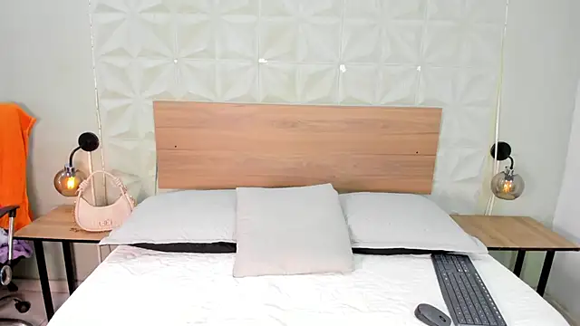 ValeryTrans  online show from 03/14/26, 01:16