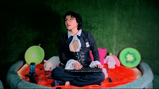 -BlueOpal- online show from 10/22/25, 07:02