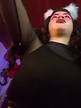 kitty  chs online show from 02/21/26, 02:51