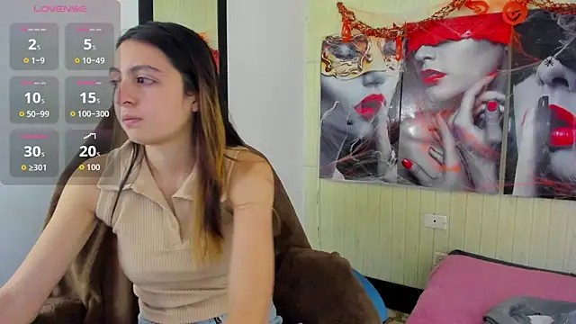 Snapshot of lala_clark chatting on 11/05/25, 12:16 lala clark online show from 11/05/25, 12:16