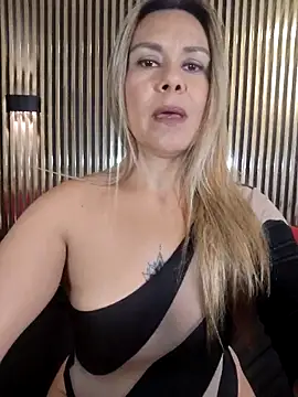 Lilith Bonnet online show from 10/02/25, 06:59